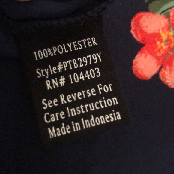 Blue blouse - Picture 4 of 6